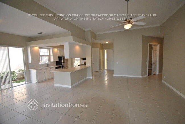 Foto del edificio - 8341 Dominica Pl