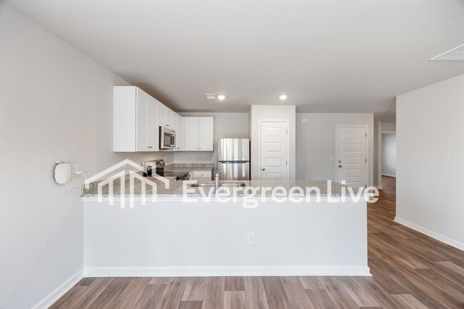 Foto del edificio - 1243 English Oaks St