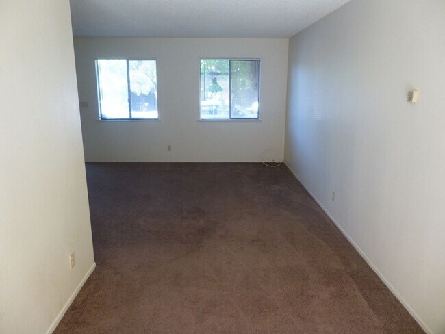 Foto del edificio - uni600