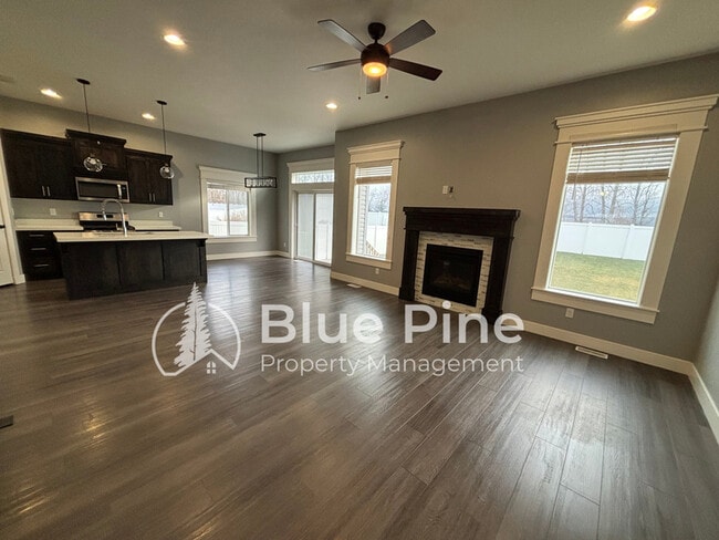 Building Photo - 6879 Bedford Ave