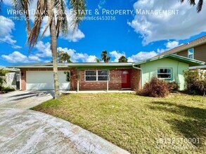 Building Photo - 4121 Headsail Dr