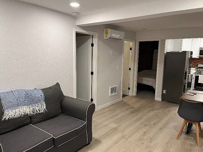 Foto del edificio - 2317 E 11th Ave