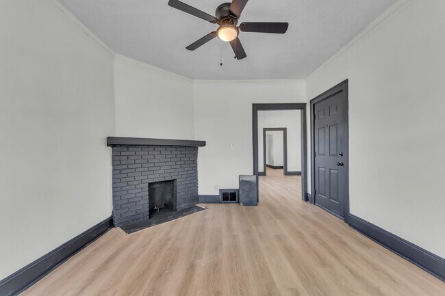 Foto del edificio - 3447 E 140th St