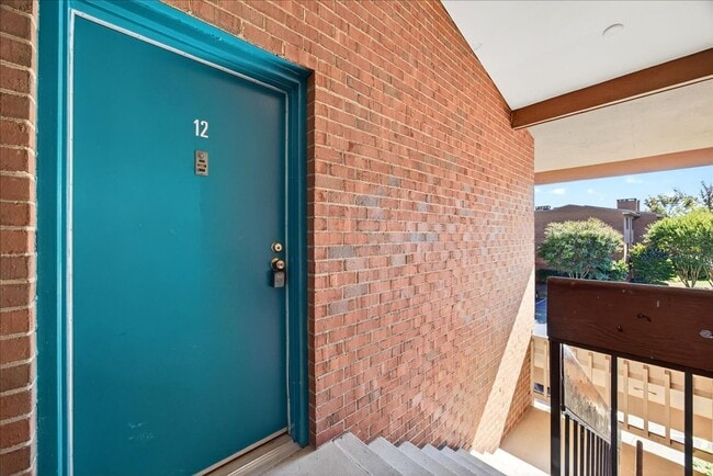 Building Photo - 113 Turtle Creek Rd