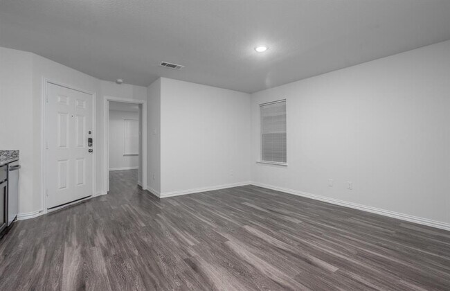 Building Photo - 9725 Yuma St