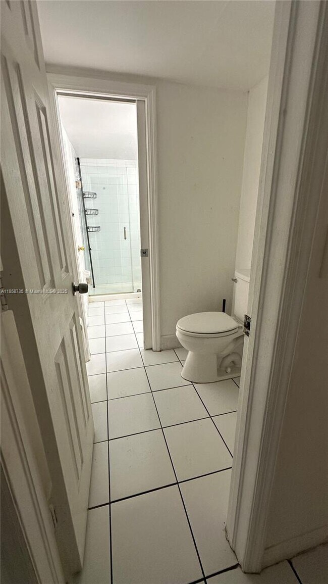 Foto del edificio - 2138 SW 6th St
