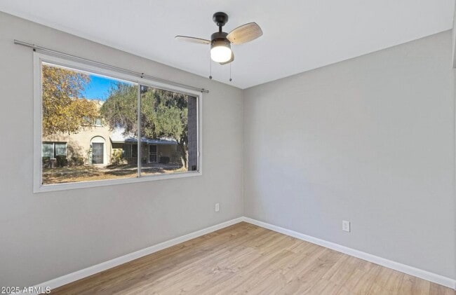 available room - 225 N Standage