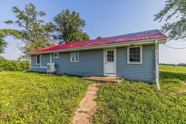 Foto del edificio - 8744 Bruns Rd