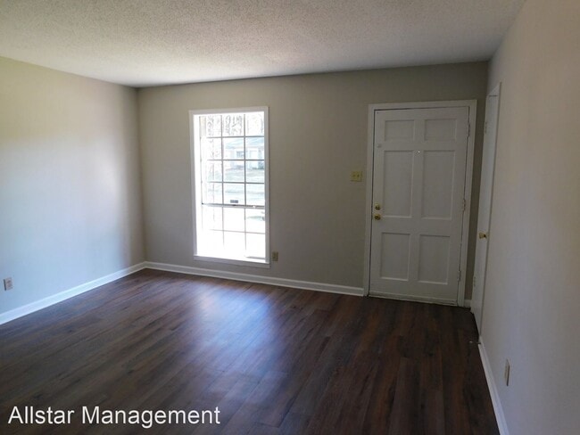 Building Photo - 3 br, 1.5 bath House - 7593 Cherry Valley