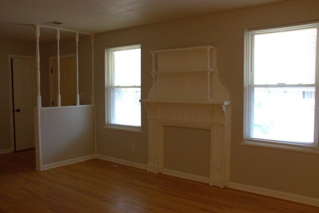 Building Photo - 514 Delaney Rd NW