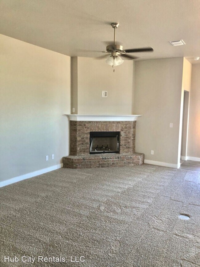 Foto del edificio - 4 br, 2 bath House - 14118 Ave W