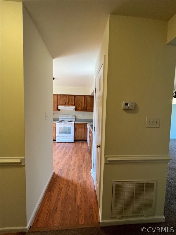 Building Photo - 8704 Hermitage Trace Cir