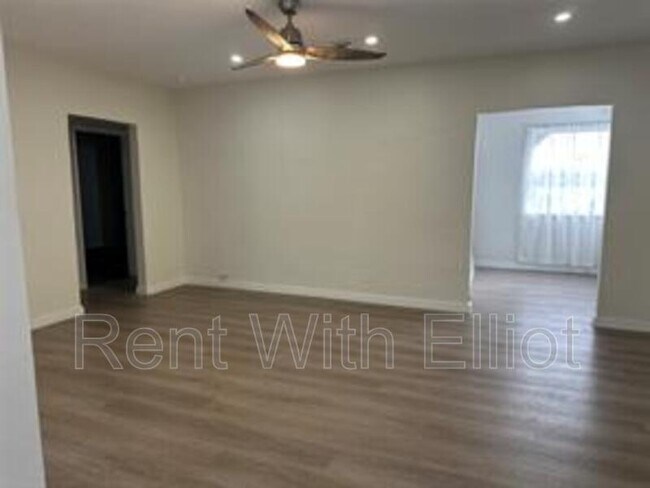 Foto del edificio - 1834 Fletcher St