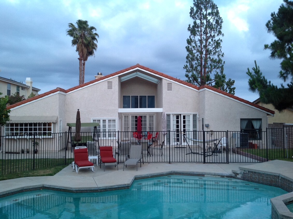 Primary Photo - 10217 Jumilla Ave