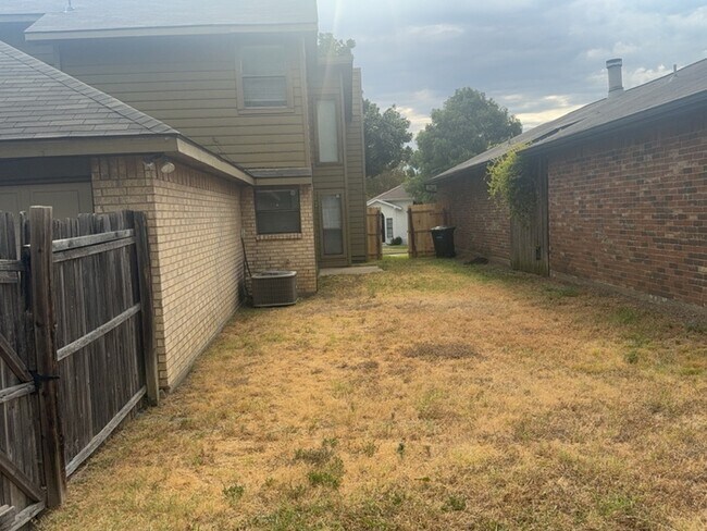 Foto del edificio - Coming soon Charming newly renovated 3 bedroom 2 bath with a loft In Mesquite!
