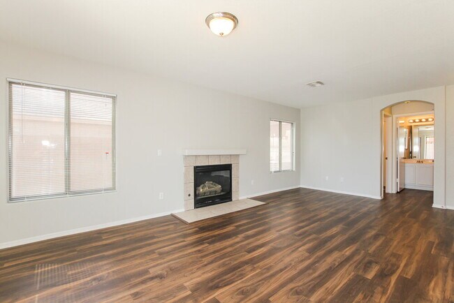 Foto del edificio - 6431 W Crown King Rd