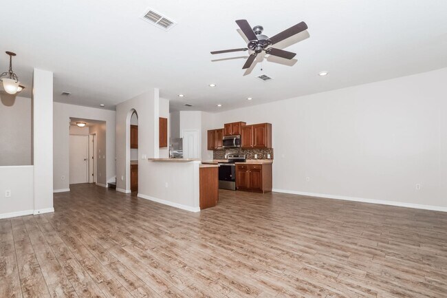Foto del edificio - 3989 Pemberly Pines Cir