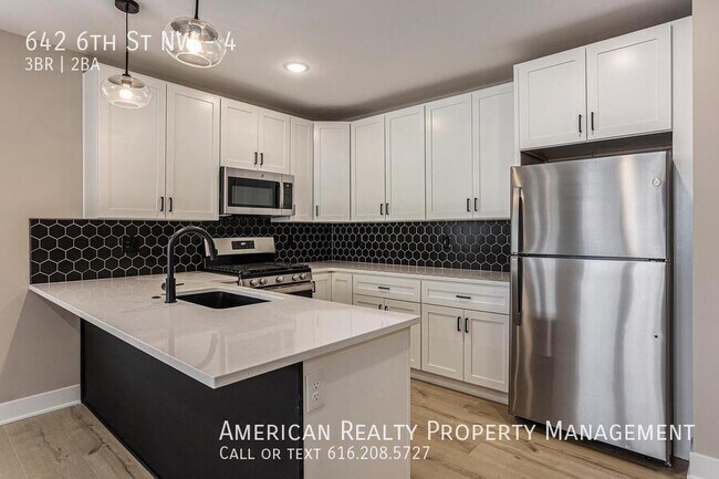 Foto del edificio - 642 6th St NW