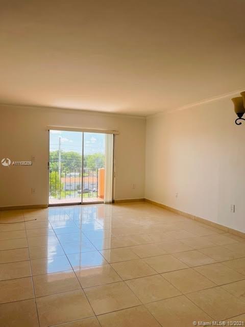 Foto del edificio - 1075 W 68th St