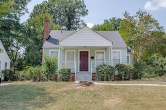 Building Photo - 14 Skyland Dr