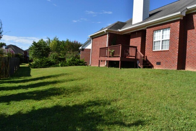 Building Photo - 2313 Golden Oak Court