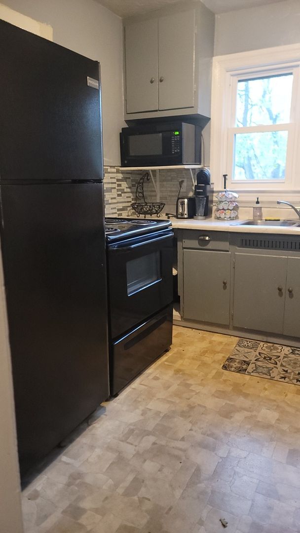 Foto del edificio - Charming 1 Bed Home in Kalamazoo