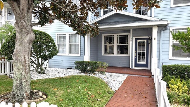 Foto del edificio - 381 1st Ave SW