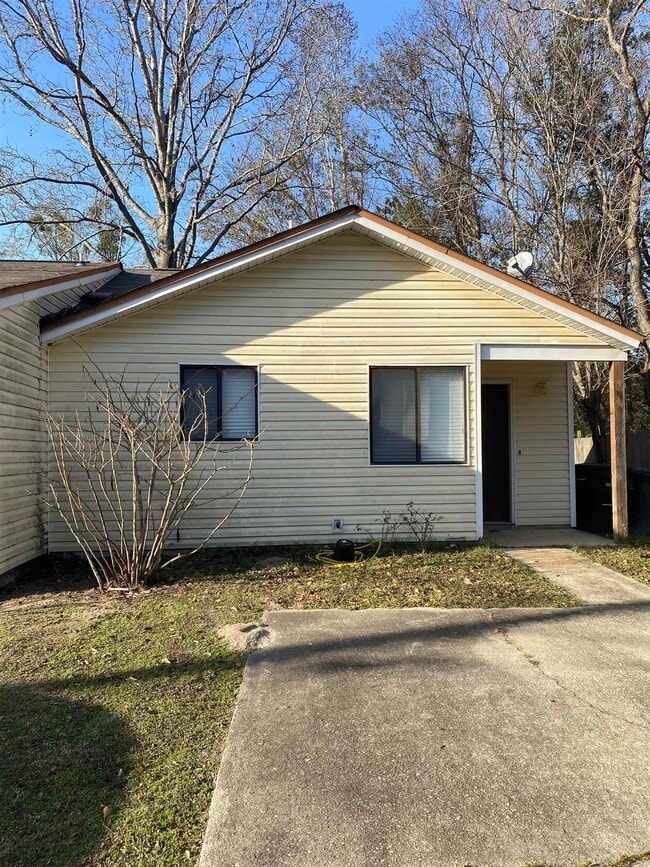 Building Photo - 6024 Greenon Ln