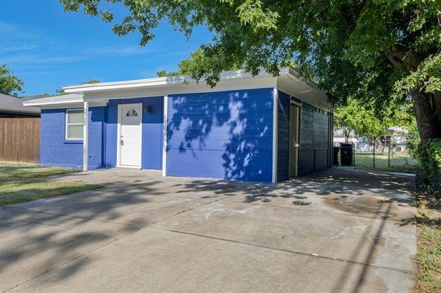 Foto del edificio - 3708 Ruthann Dr