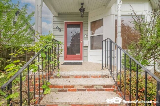Building Photo - 408 Brown Ave
