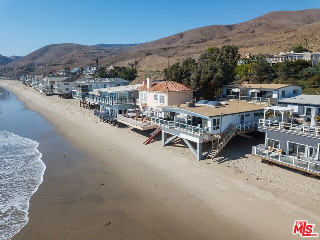 Foto principal - 25316 Malibu Rd