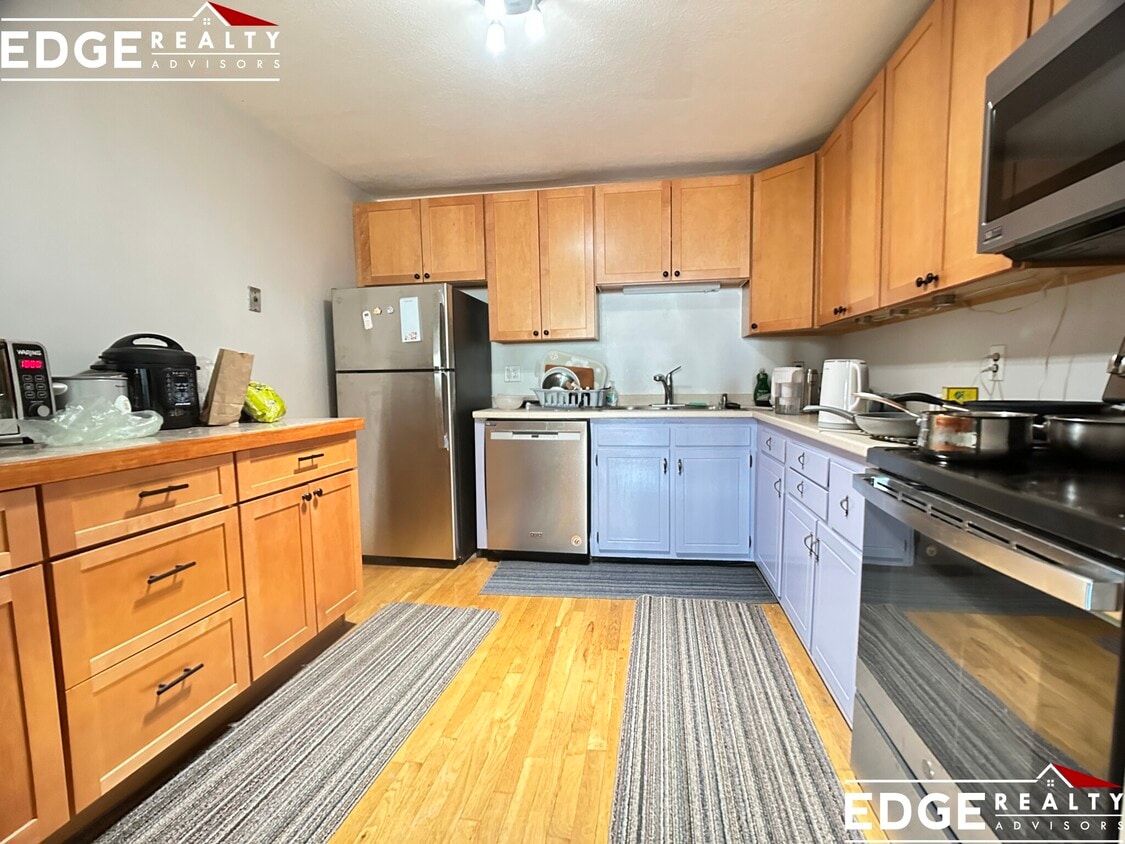 Photo - 11 Cogswell Ave. Unit 11