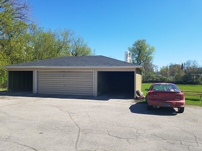Foto del edificio - Multi Family in Fond Du Lac