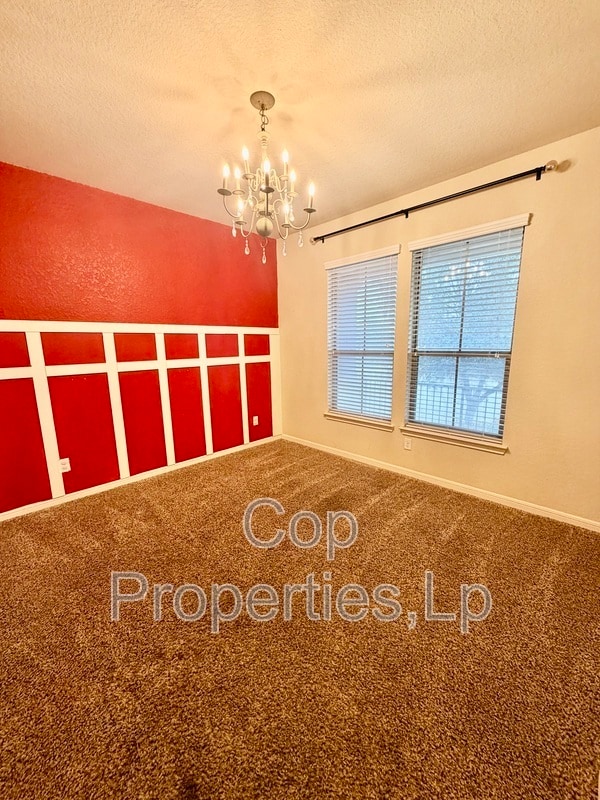 Foto del edificio - 8919 Olmstead Park