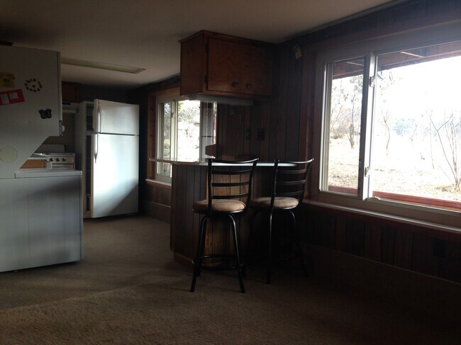 Foto del edificio - 136 Floyd Hill Way