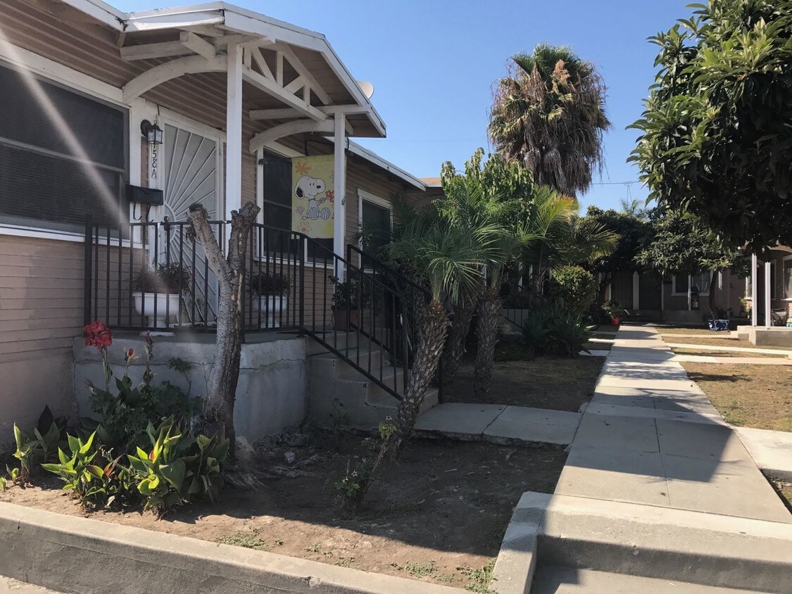 Foto principal - 750 W 9th St