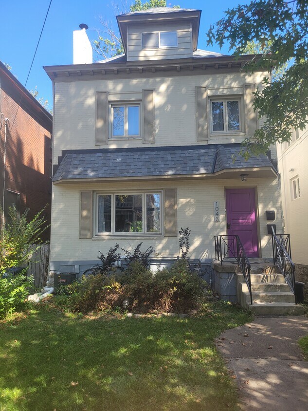 Primary Photo - 1043 S Trenton Ave