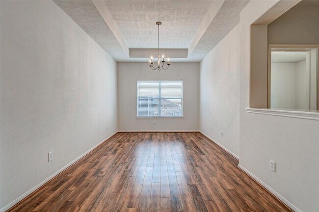 Building Photo - 5110 Redleaf Forest Ln