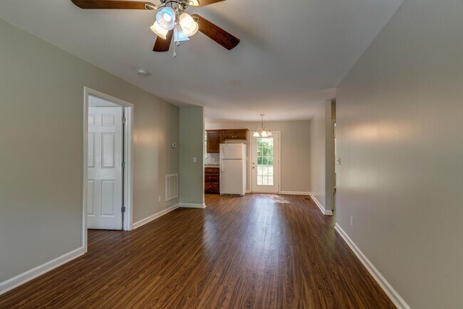 Foto del edificio - 816 19th Ave W