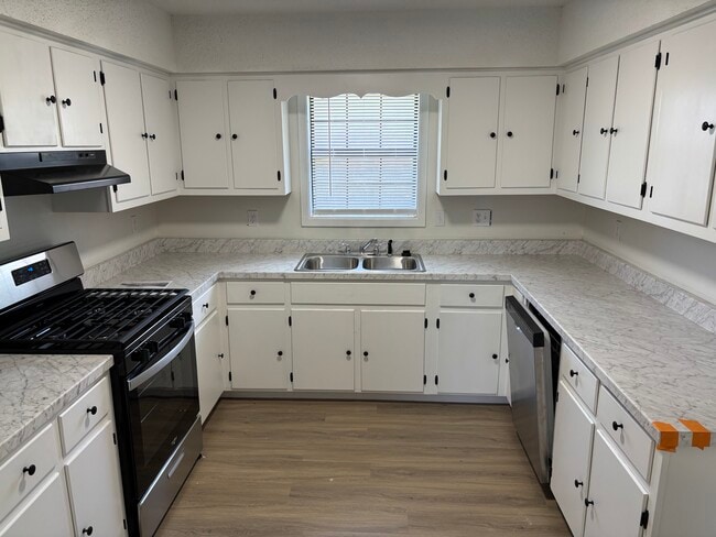 Building Photo - 1235 Harrell