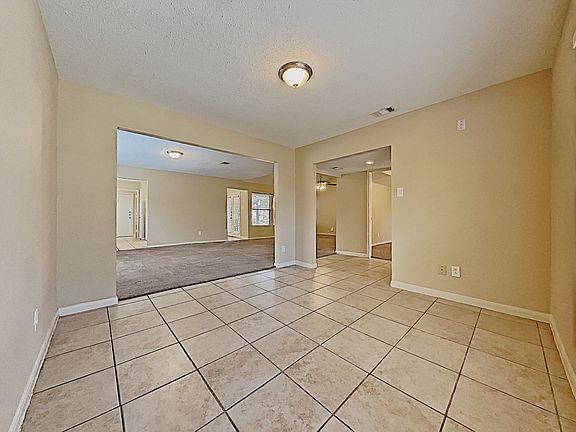 Building Photo - 11039 Rippling Meadows Dr