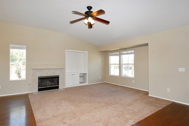 Foto del edificio - 22189 Country Hills Dr