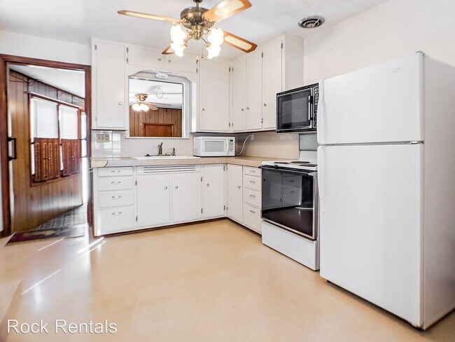 Foto del edificio - 3 br, 1 bath House - 309 S 8th