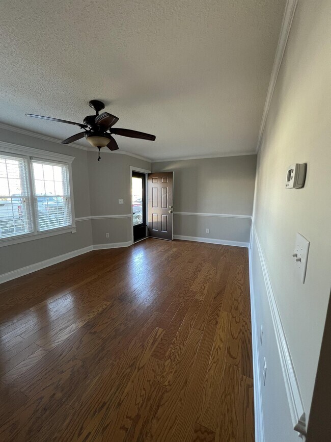 Foto del edificio - 3308 Landmark St