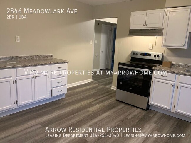 Building Photo - Recently Renovated Two Bedroom Coming Avai...