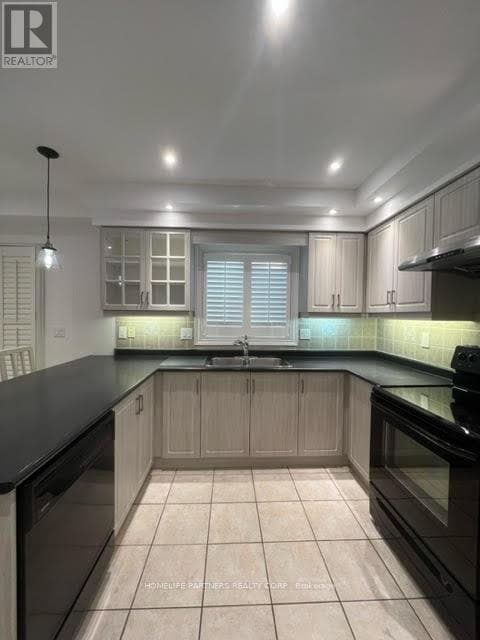 Building Photo - 38 Stone Palace Way