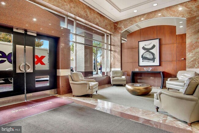 Foto del edificio - 4801 Fairmont Ave