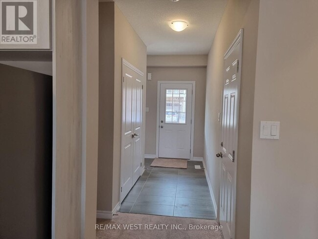 Building Photo - 58 Dewberry Dr