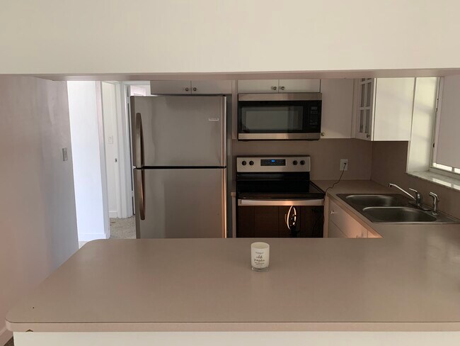 Foto del edificio - 6100 SW 17th St