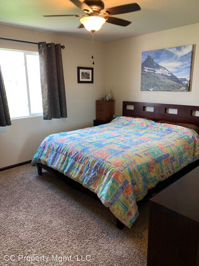 Building Photo - 3 br, 2 bath House - 2904 Hutt Ct